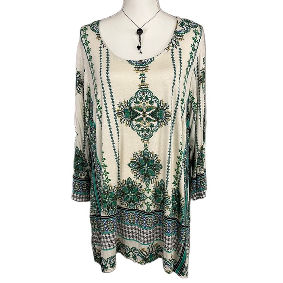 Rose & Olive Tops - NWT Rose & Olive Tunic Top Sz 2X Scoop Neck Long Slv Boho Casual Career Festival